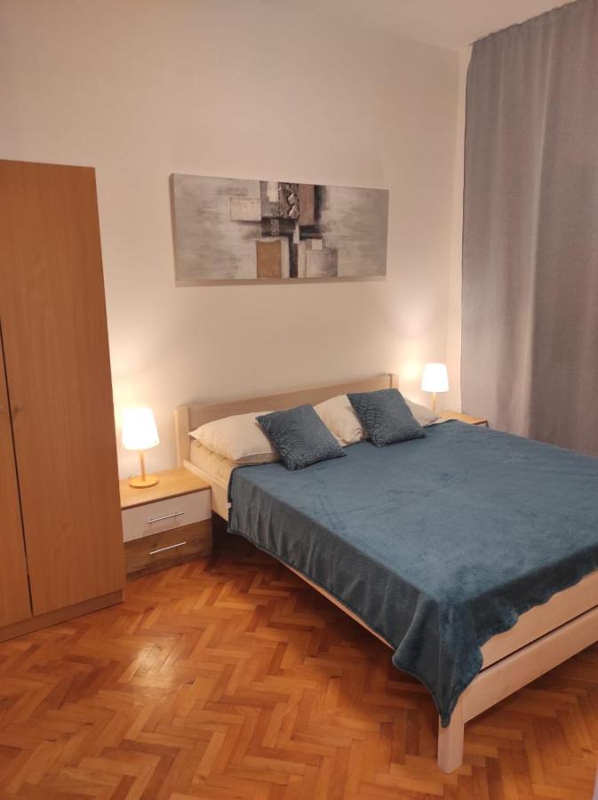 Apartment Ivano Vodice Esterno foto