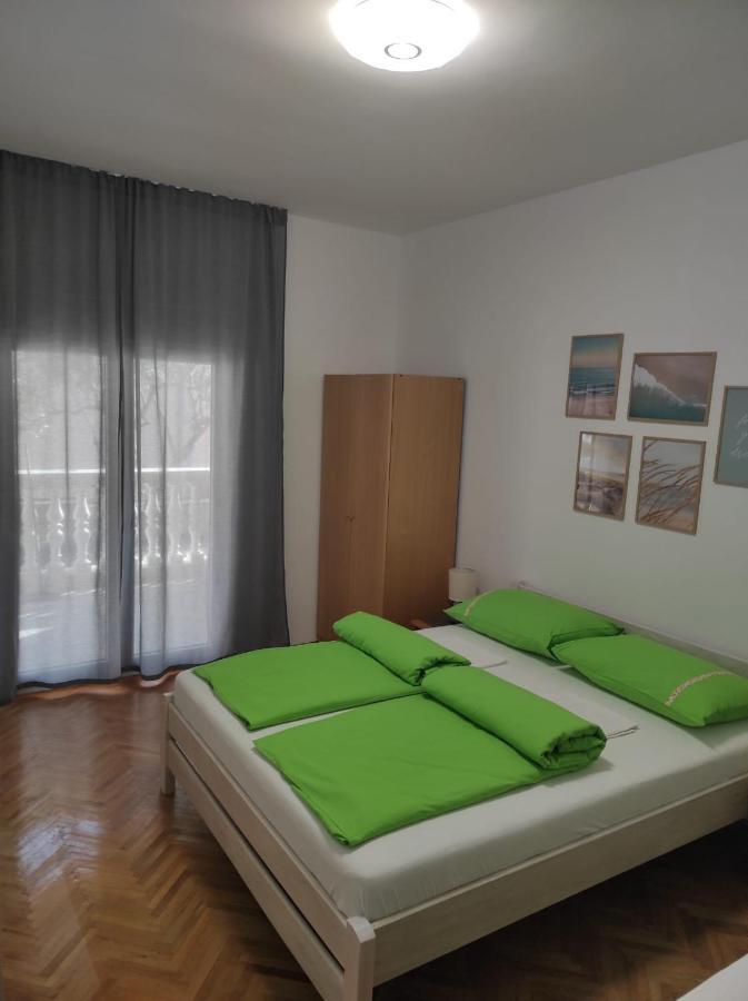 Apartment Ivano Vodice Esterno foto